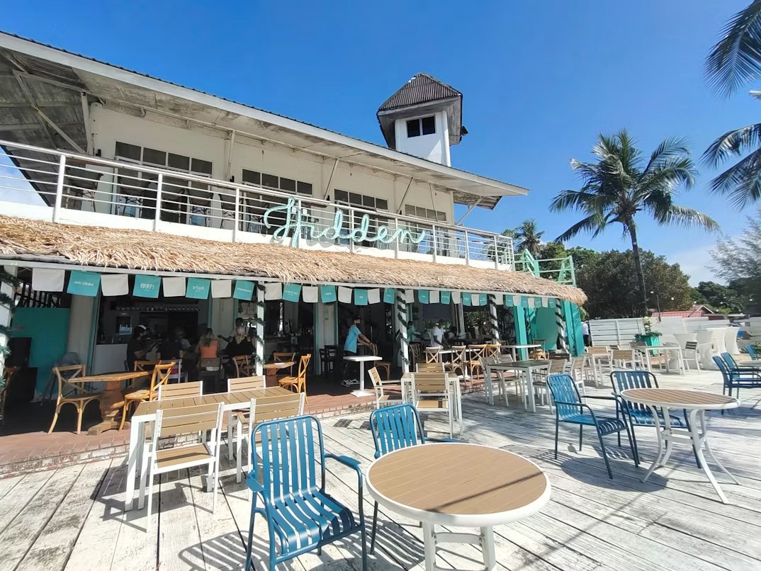 Beachfront restaurant in Langkawi